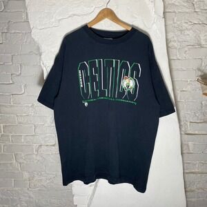 Vintage Boston Celtics T-Shirt Mens XL Black NBA Majestic Graphic Tee Cotton